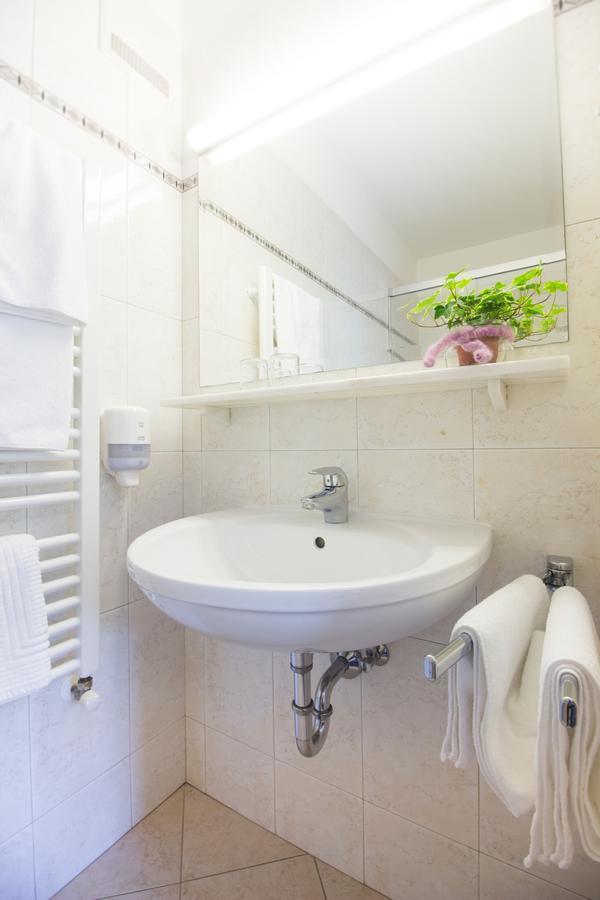 Pension Lichtenburg Nalles Esterno foto